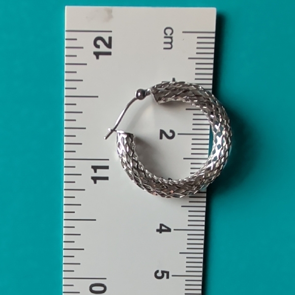 14K White Gold Hoop Earrings